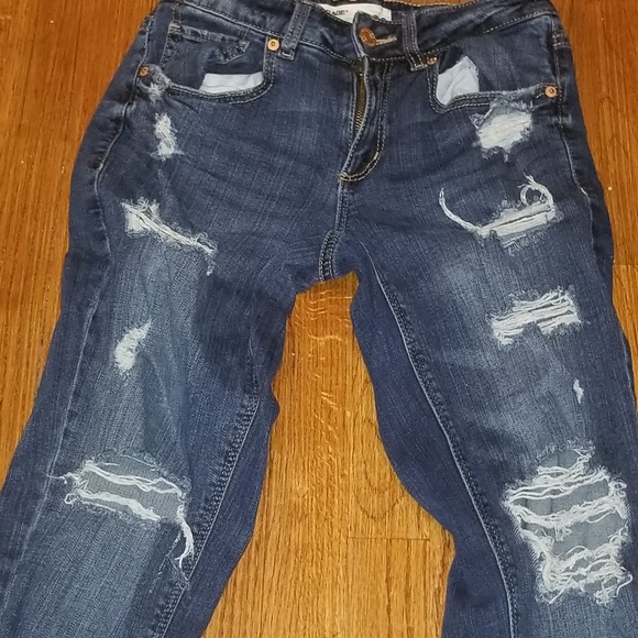 Jeans - Picture 2 of 4